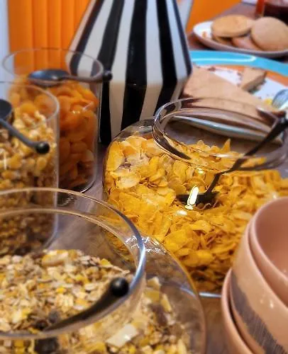 酒店 Seakub 鲁瓦扬